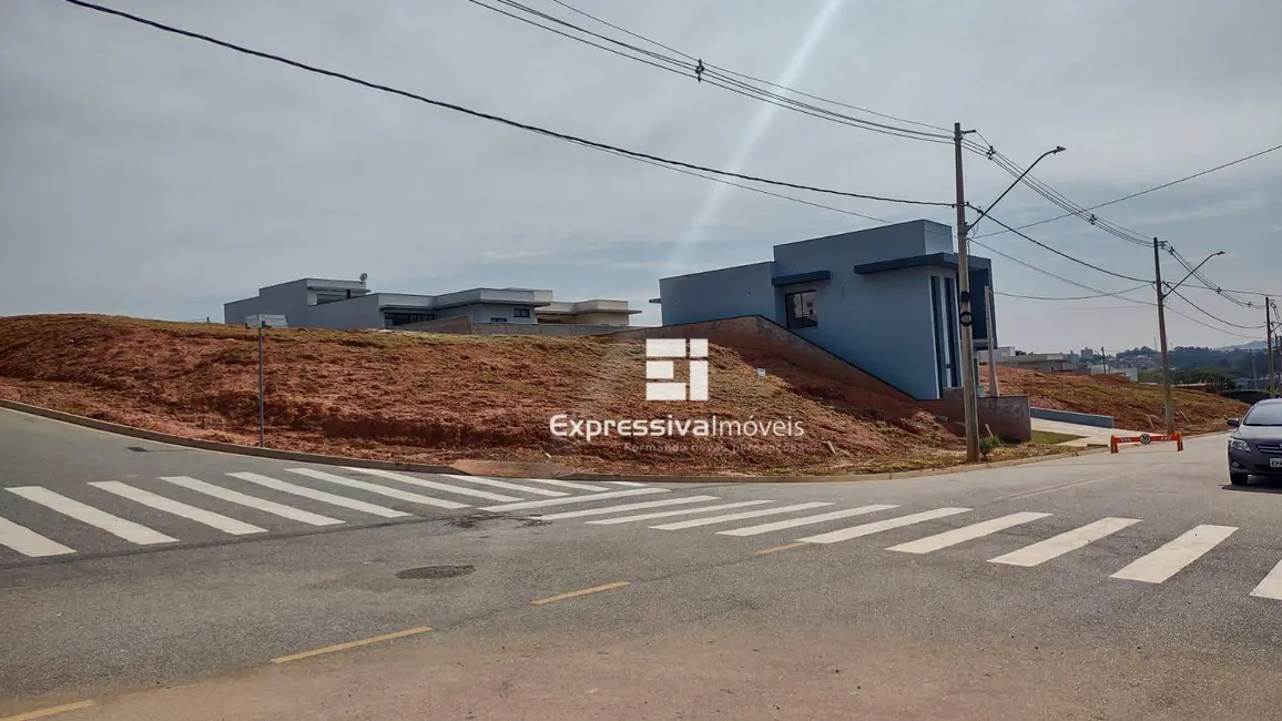 Foto 4 de Terreno / Lote à venda, 384m2 em Itatiba - SP
