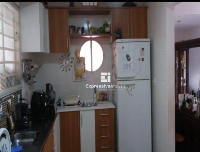 Foto 4 de Casa de Condomínio com 3 quartos à venda, 250m2 em Residencial Moenda, Itatiba - SP