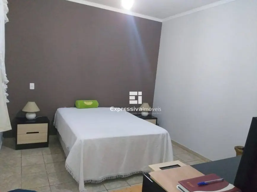 Foto 3 de Casa com 3 quartos à venda, 250m2 em Loteamento Vila Real, Itatiba - SP