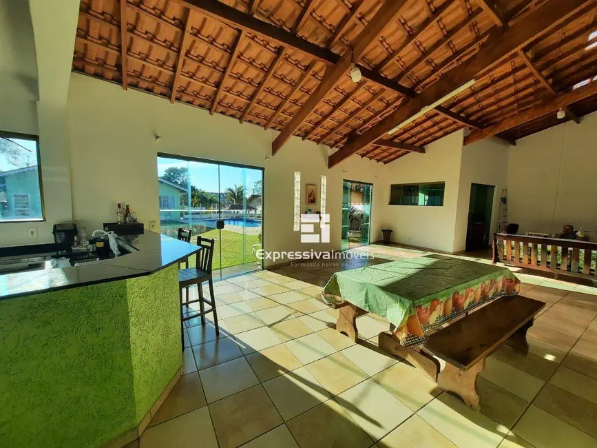 Foto 6 de Chácara com 2 quartos à venda, 1035m2 em Recanto Princesa da Colina, Itatiba - SP