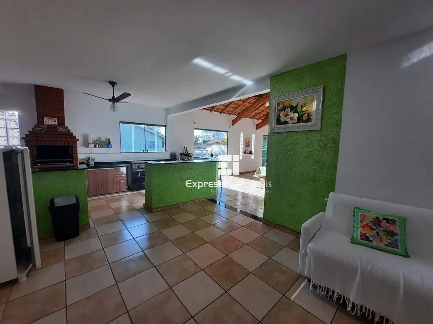 Foto 9 de Chácara com 2 quartos à venda, 1035m2 em Recanto Princesa da Colina, Itatiba - SP