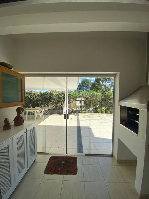 Foto 8 de Casa de Condomínio com 4 quartos à venda, 1746m2 em Parque das Laranjeiras, Itatiba - SP