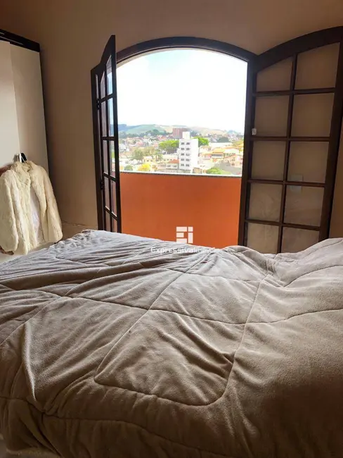 Foto 7 de Casa com 3 quartos à venda, 139m2 em Jardim Tereza, Itatiba - SP