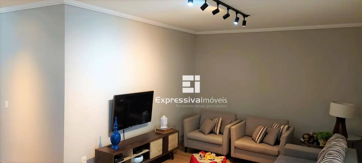 Foto 7 de Casa com 4 quartos à venda, 489m2 em Nova Itatiba, Itatiba - SP