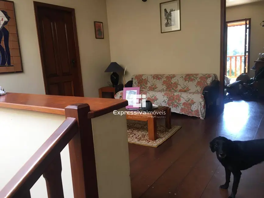 Foto 9 de Chácara com 3 quartos à venda, 4000m2 em Jardim das Laranjeiras, Itatiba - SP