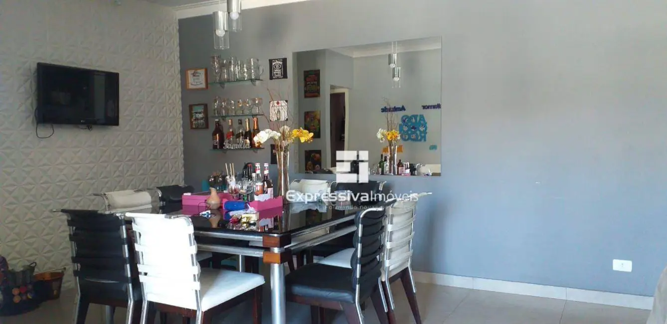 Foto 2 de Apartamento com 2 quartos à venda, 70m2 em Nova Itatiba, Itatiba - SP