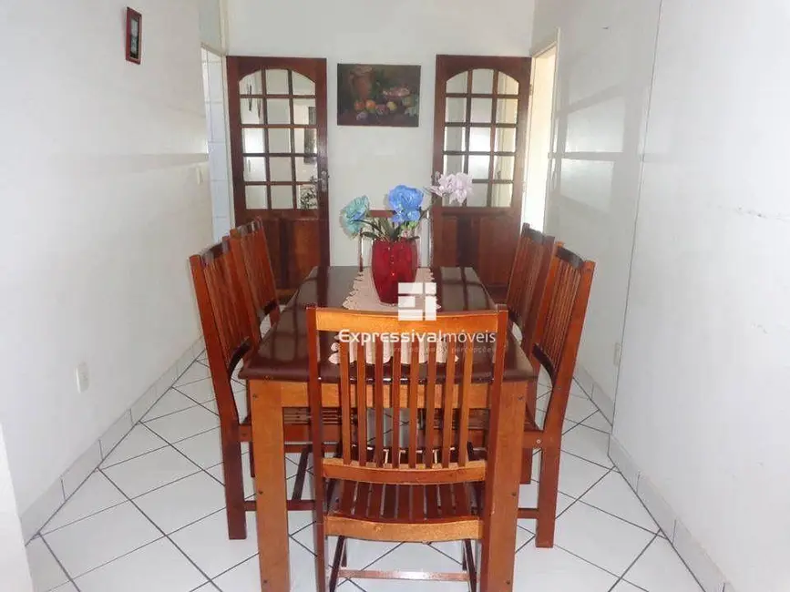 Foto 4 de Casa com 3 quartos à venda, 150m2 em Centro, Itatiba - SP