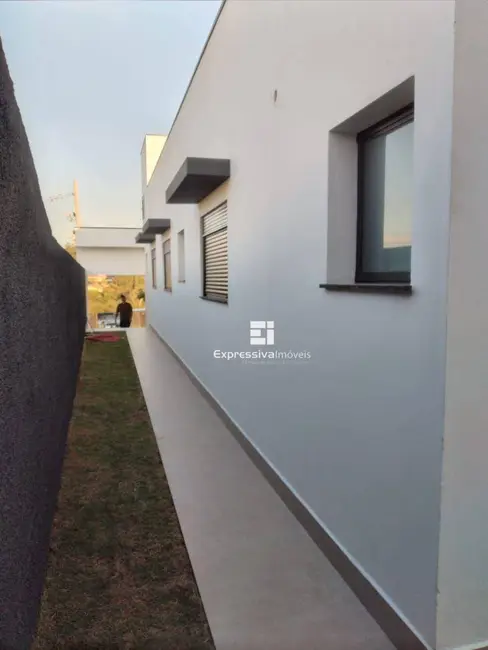 Foto 3 de Casa de Condomínio com 3 quartos à venda, 386m2 em Itatiba - SP