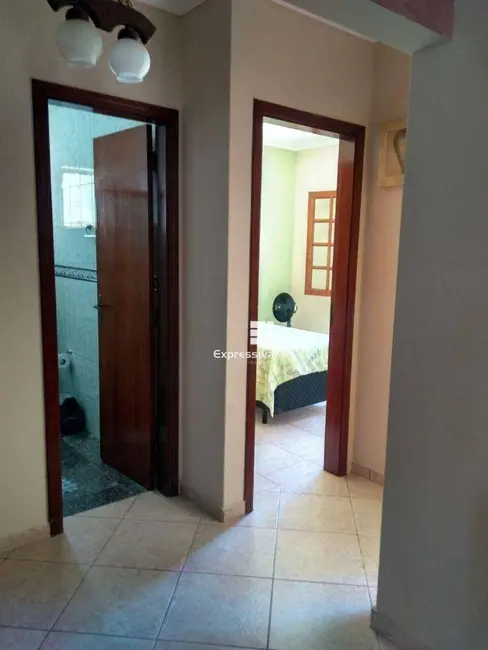 Foto 7 de Chácara com 3 quartos à venda e para alugar, 540m2 em Loteamento Jardim das Paineiras, Itatiba - SP