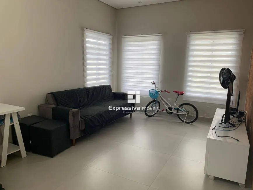 Foto 4 de Casa de Condomínio com 4 quartos à venda, 650m2 em Bairro da Posse, Itatiba - SP