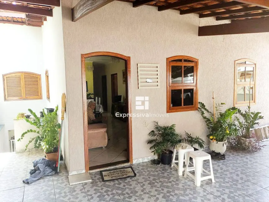 Foto 5 de Casa com 5 quartos à venda, 280m2 em Jardim Ipê, Itatiba - SP