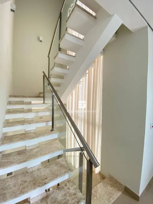 Foto 8 de Sobrado com 3 quartos à venda, 502m2 em Itatiba - SP