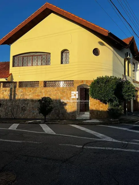 Foto 2 de Sobrado com 4 quartos à venda, 241m2 em Jardim Coronel Peroba, Itatiba - SP