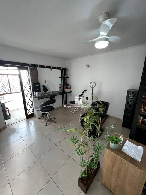 Foto 5 de Sobrado com 4 quartos à venda, 241m2 em Jardim Coronel Peroba, Itatiba - SP