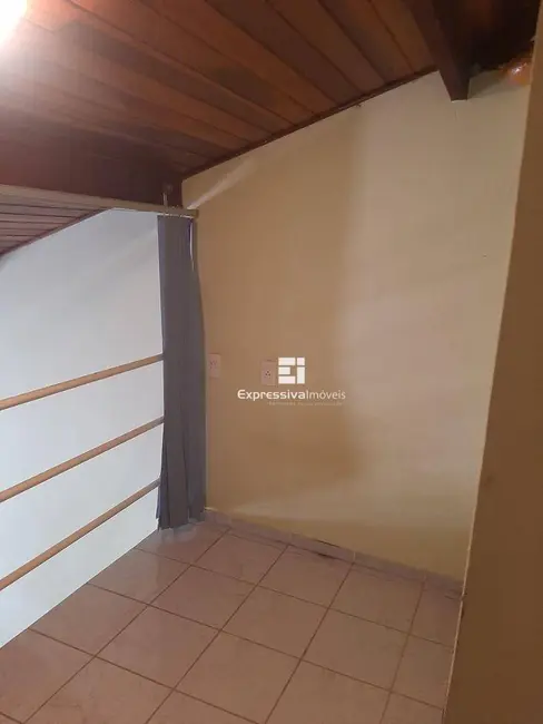 Foto 3 de Sobrado com 2 quartos à venda, 125m2 em Parque da Represa, Jundiai - SP