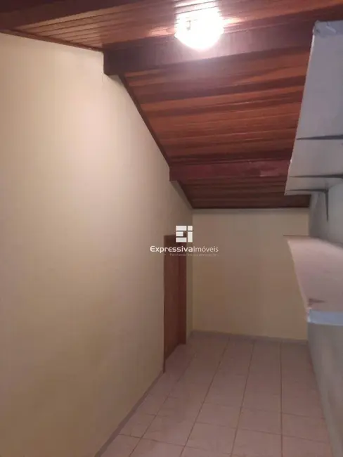 Foto 4 de Sobrado com 2 quartos à venda, 125m2 em Parque da Represa, Jundiai - SP