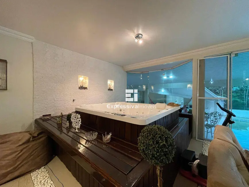 Foto 6 de Casa com 4 quartos à venda, 1400m2 em Parque São Gabriel, Itatiba - SP