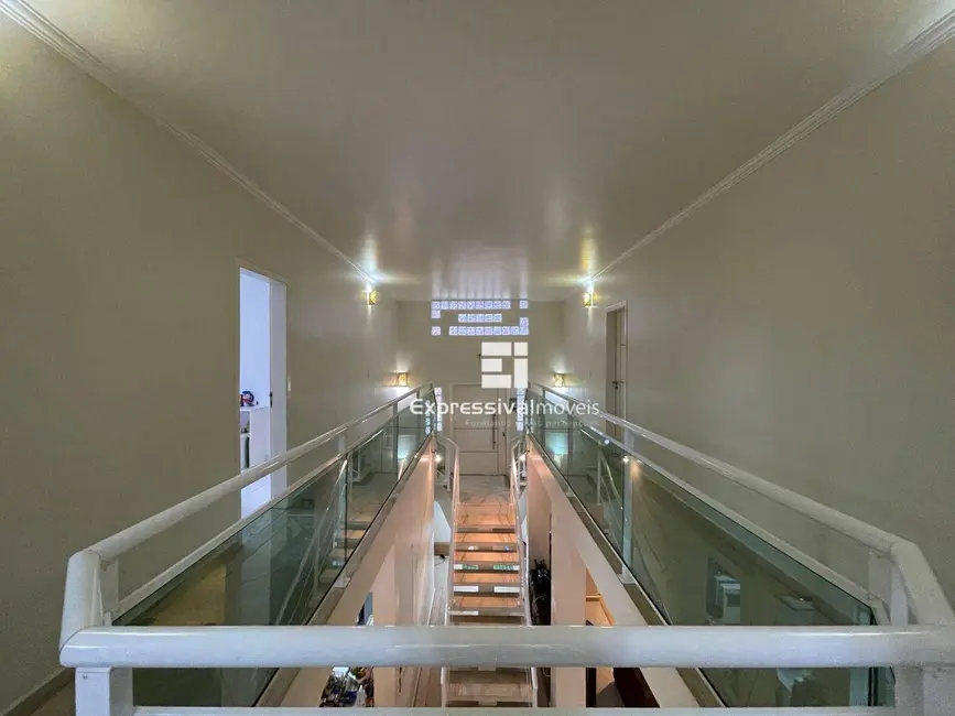 Foto 8 de Casa com 4 quartos à venda, 1400m2 em Parque São Gabriel, Itatiba - SP