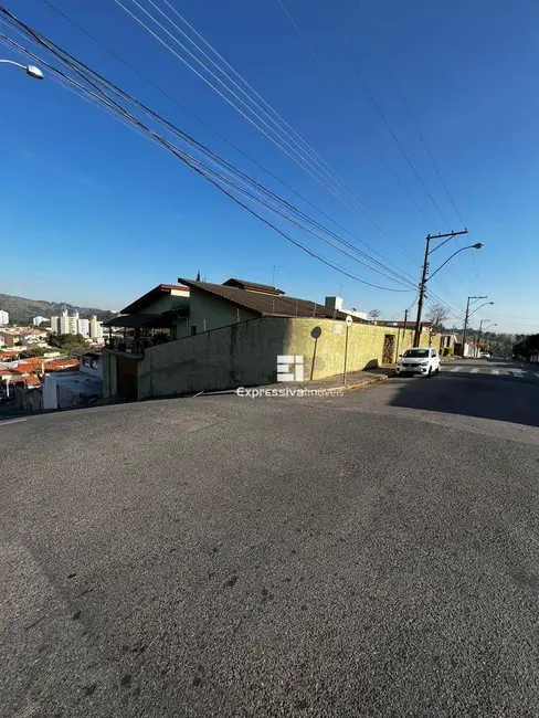 Foto 4 de Casa com 4 quartos à venda, 600m2 em Jardim Coronel Peroba, Itatiba - SP