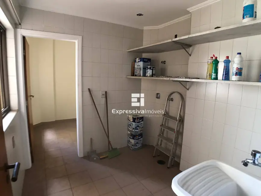 Apartamento com 3 quartos à venda, 129m2 em Centro, Itatiba - SP - imagem 8 Foto 8 de Apartamento com 3 quartos à venda, 129m2 em Centro, Itatiba - SP