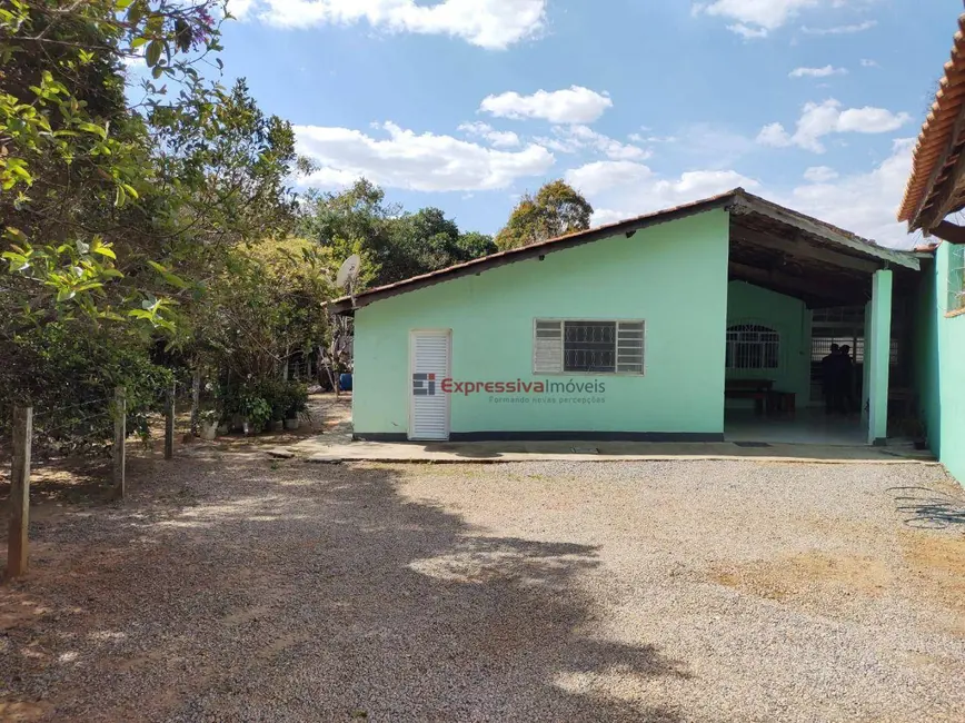 Foto 1 de Chácara com 2 quartos à venda, 380m2 em Bairro Itapema, Itatiba - SP