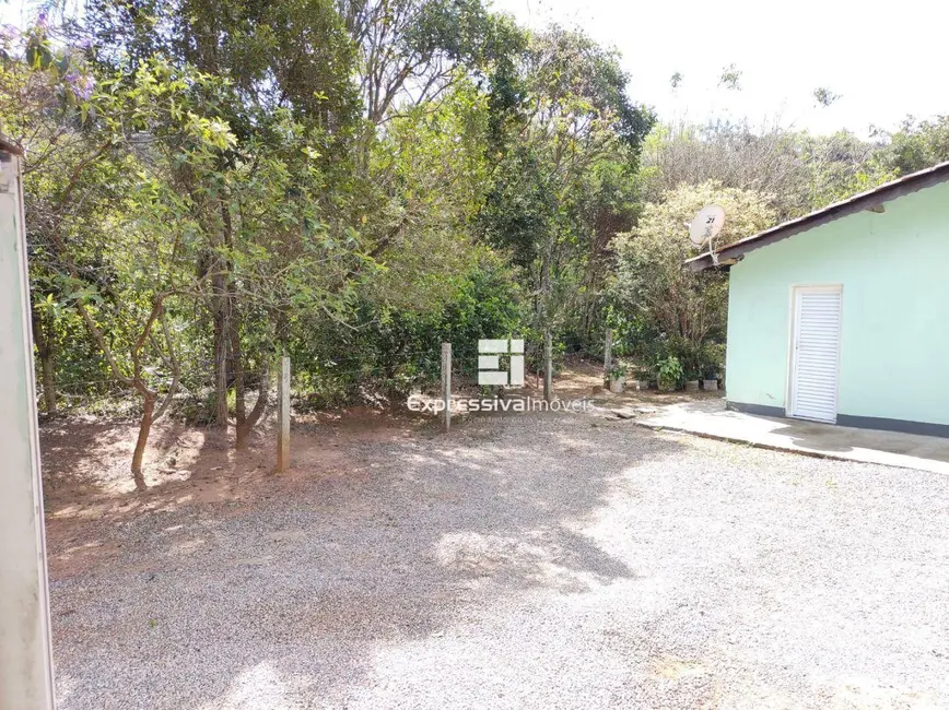 Foto 5 de Chácara com 2 quartos à venda, 380m2 em Bairro Itapema, Itatiba - SP