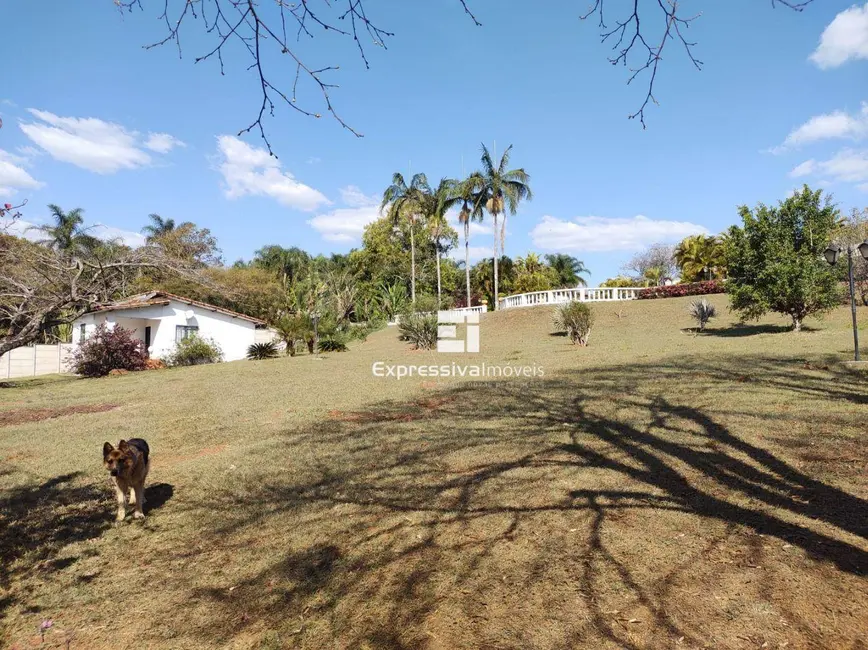 Chácara com 6 quartos à venda, 6000m2 em Encosta do Sol, Itatiba - SP - imagem 6 Foto 6 de Chácara com 6 quartos à venda, 6000m2 em Encosta do Sol, Itatiba - SP