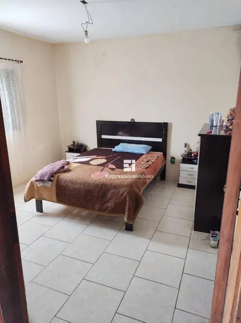 Foto 9 de Casa com 3 quartos à venda, 250m2 em Vila Cremonesi, Itatiba - SP