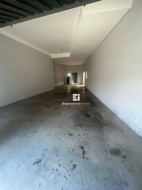 Foto 3 de Armazém / Galpão para alugar, 100m2 em Jardim Harmonia, Itatiba - SP