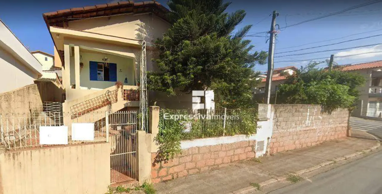 Foto 1 de Casa com 4 quartos à venda, 500m2 em Vila Cruzeiro, Itatiba - SP