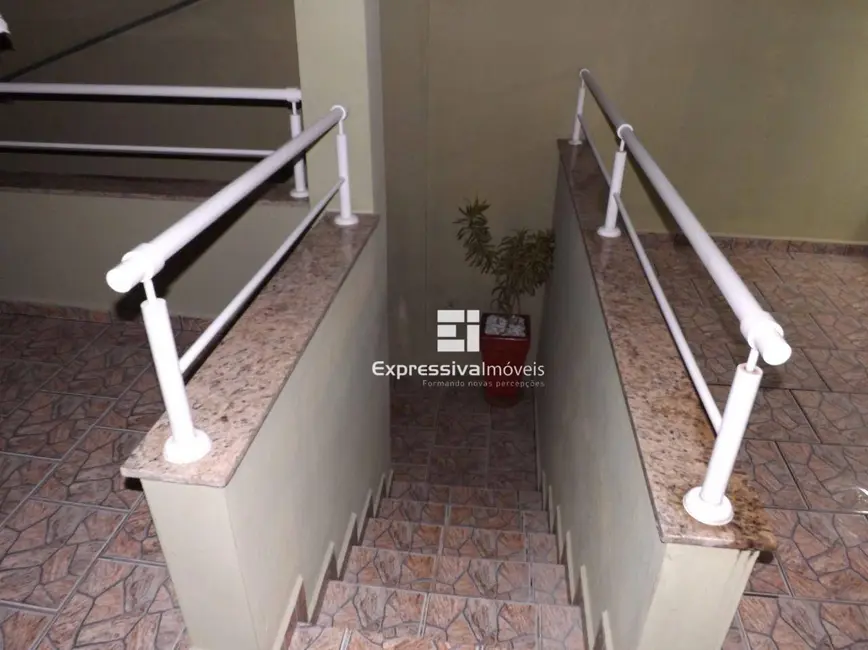 Foto 5 de Casa com 2 quartos à venda, 125m2 em Loteamento Vila Real, Itatiba - SP