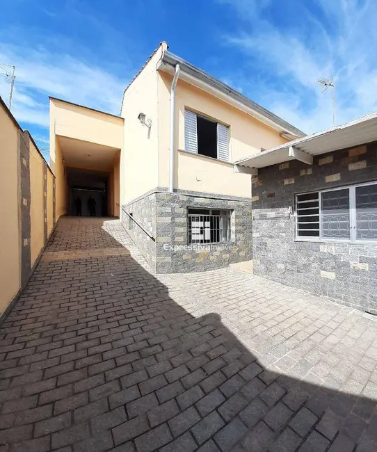 Foto 1 de Casa com 3 quartos à venda, 441m2 em Vila Brasileira, Itatiba - SP