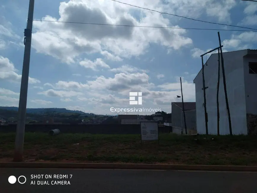 Foto 3 de Terreno / Lote à venda, 383m2 em Jardim Santa Rosa, Itatiba - SP