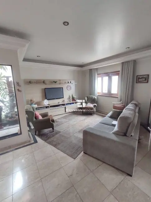 Foto 1 de Casa com 4 quartos à venda, 297m2 em Vila Bela Vista, Itatiba - SP