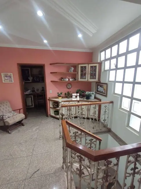 Foto 7 de Casa com 4 quartos à venda, 297m2 em Vila Bela Vista, Itatiba - SP