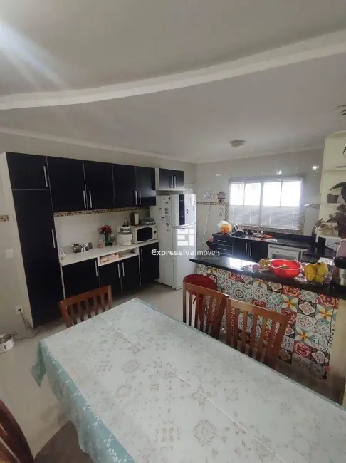 Foto 8 de Casa com 3 quartos à venda, 300m2 em Itatiba - SP