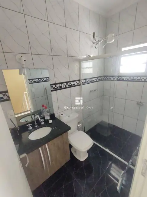 Foto 9 de Casa com 3 quartos à venda, 300m2 em Itatiba - SP