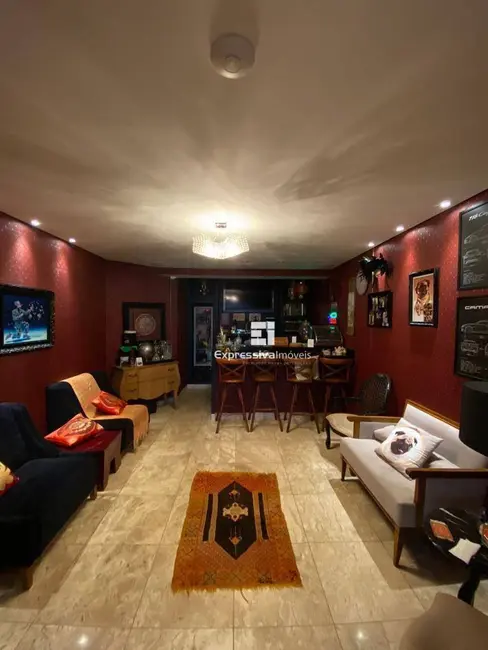 Foto 8 de Casa de Condomínio com 3 quartos à venda, 1536m2 em Parque das Laranjeiras, Itatiba - SP