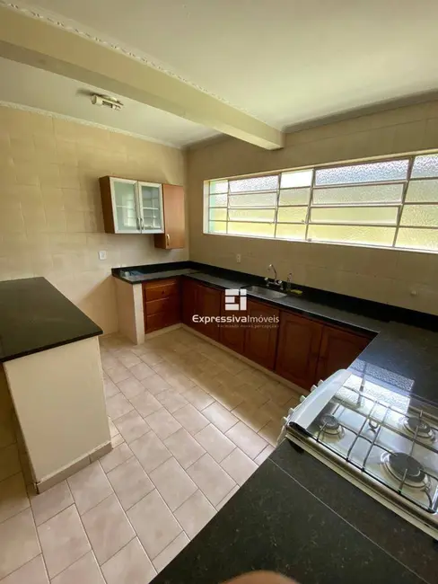 Foto 6 de Casa com 3 quartos à venda, 267m2 em Bairro do Engenho, Itatiba - SP