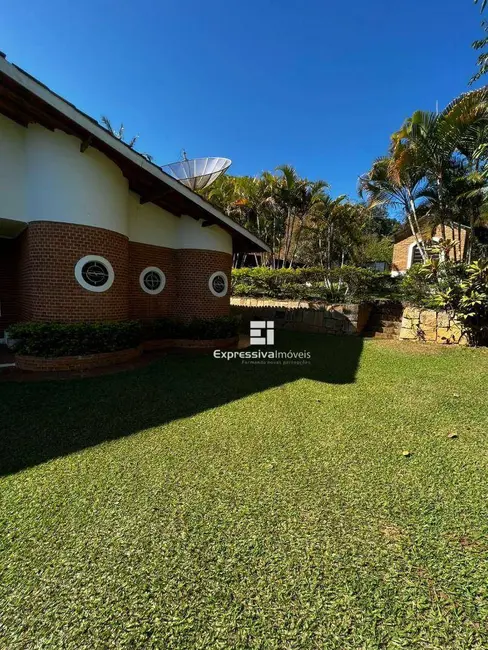 Chácara com 4 quartos à venda e para alugar, 7050m2 em Encosta do Sol, Itatiba - SP - imagem 8 Foto 8 de Chácara com 4 quartos à venda e para alugar, 7050m2 em Encosta do Sol, Itatiba - SP