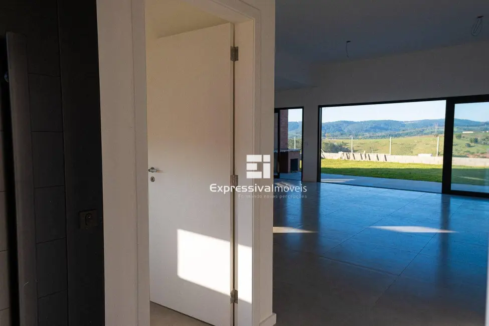 Foto 5 de Casa de Condomínio com 3 quartos à venda, 195m2 em Itatiba - SP