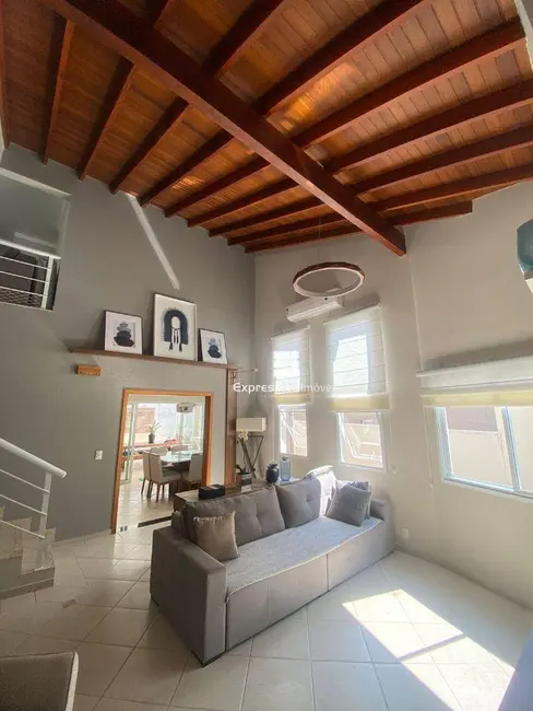 Foto 6 de Sobrado com 3 quartos à venda, 300m2 em Loteamento Itatiba Country Club, Itatiba - SP