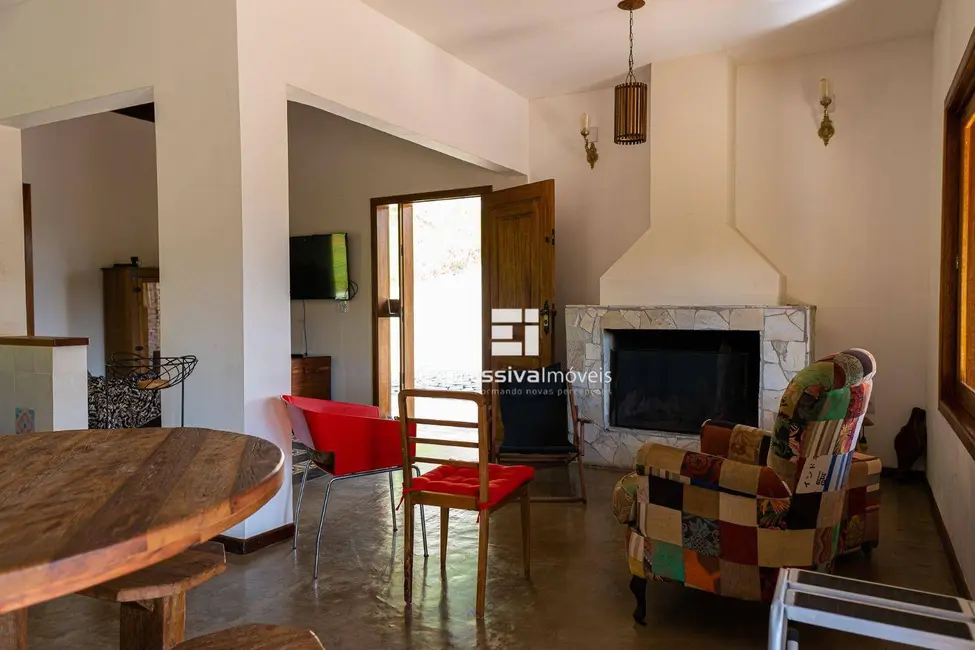 Foto 6 de Chácara com 5 quartos à venda e para alugar, 5000m2 em Condomínio Itaembu, Itatiba - SP