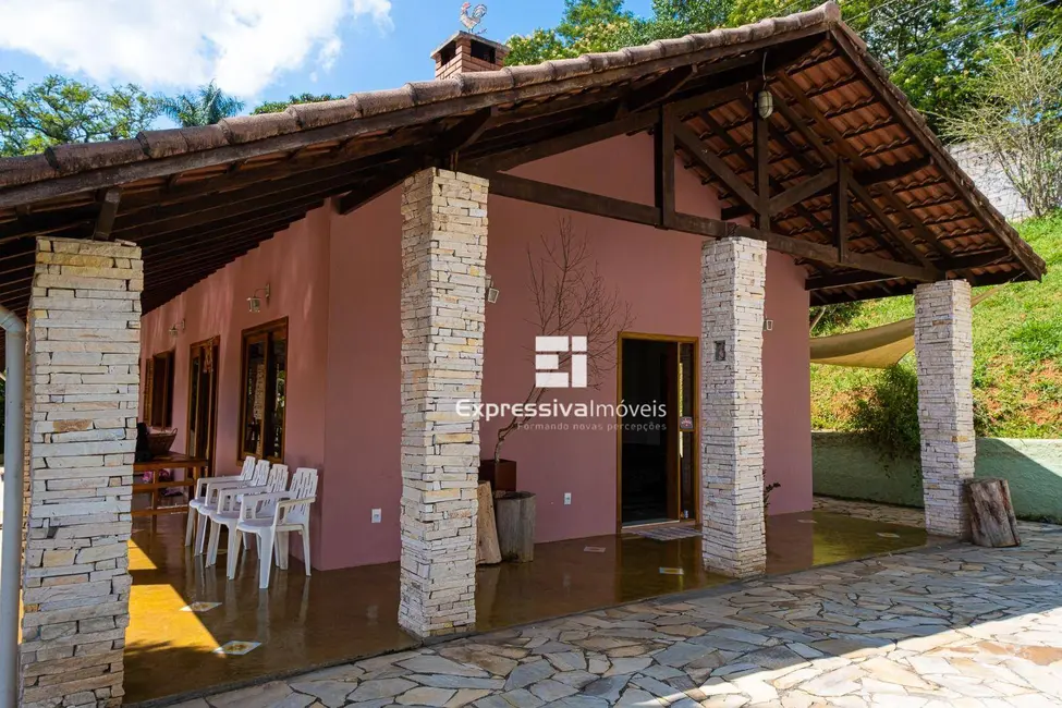 Foto 2 de Chácara com 5 quartos à venda e para alugar, 5000m2 em Condomínio Itaembu, Itatiba - SP