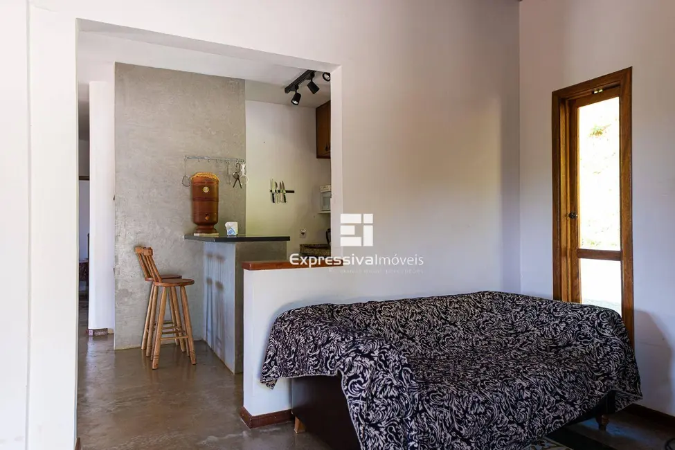 Foto 9 de Chácara com 5 quartos à venda e para alugar, 5000m2 em Condomínio Itaembu, Itatiba - SP