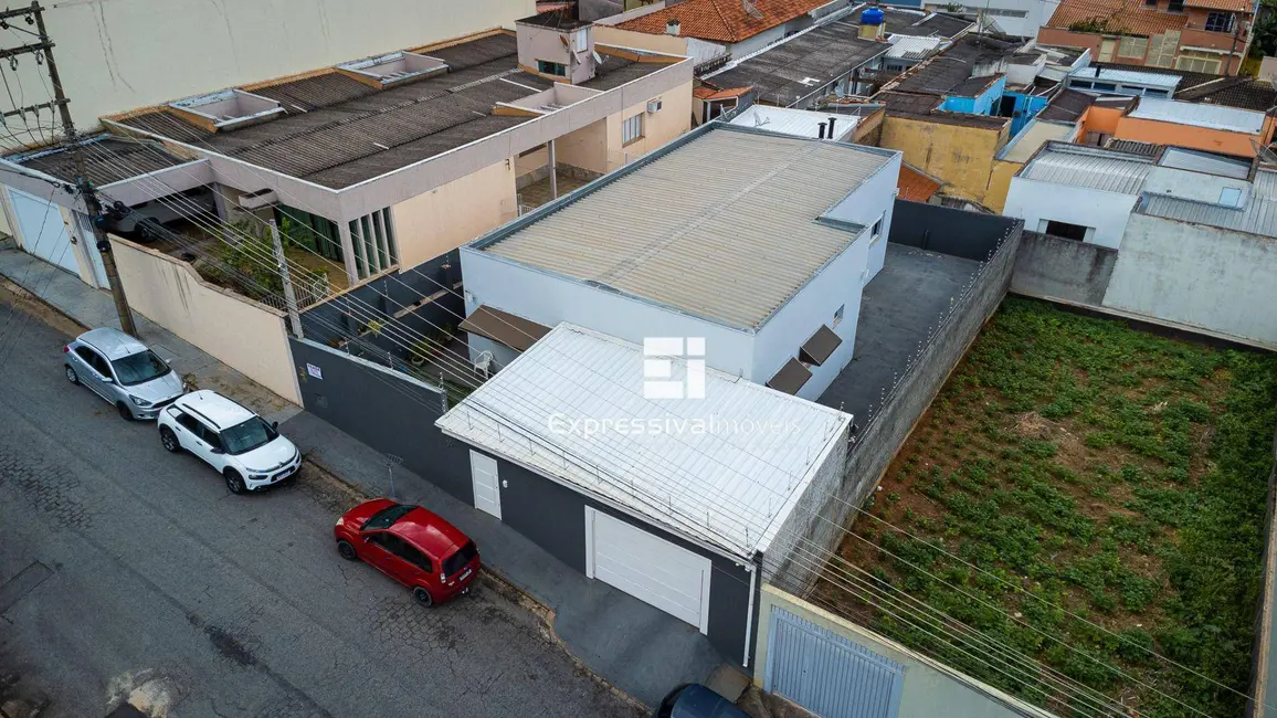 Foto 1 de Casa com 4 quartos à venda, 415m2 em Vila Brasileira, Itatiba - SP