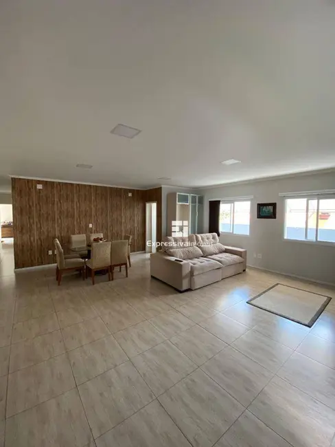 Foto 2 de Casa com 4 quartos à venda, 415m2 em Vila Brasileira, Itatiba - SP