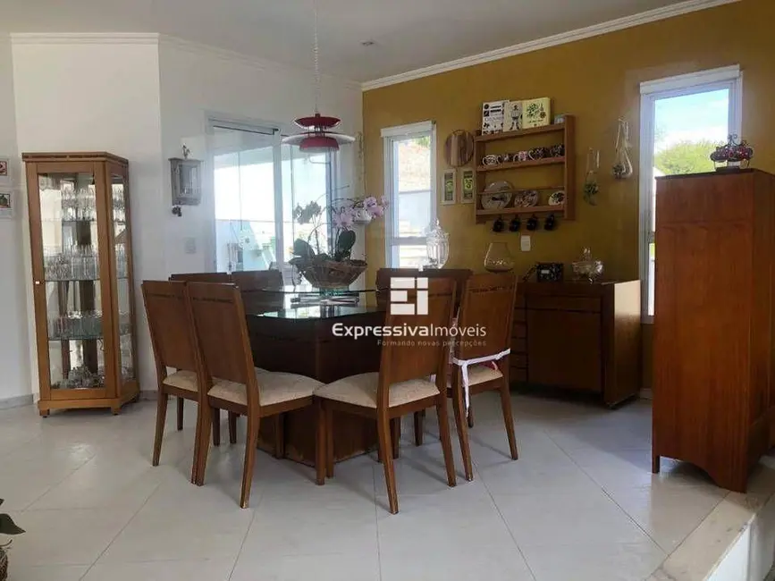 Foto 3 de Casa com 3 quartos à venda, 450m2 em Loteamento Itatiba Country Club, Itatiba - SP