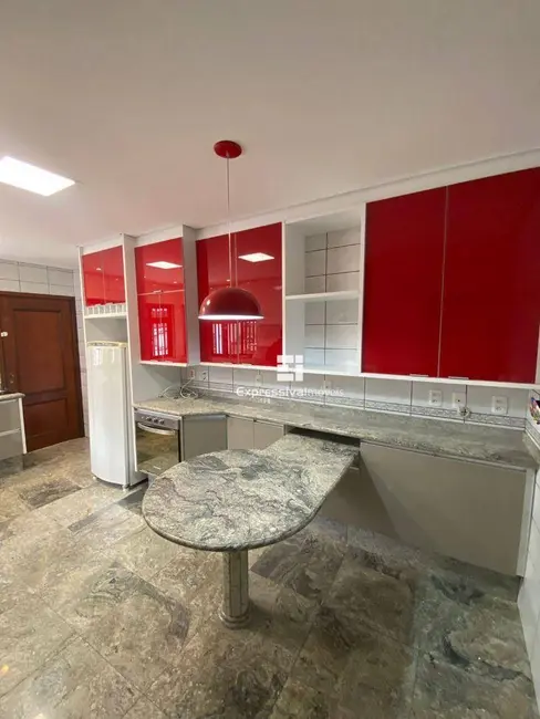 Foto 9 de Casa com 3 quartos à venda, 300m2 em Vila Mutton, Itatiba - SP