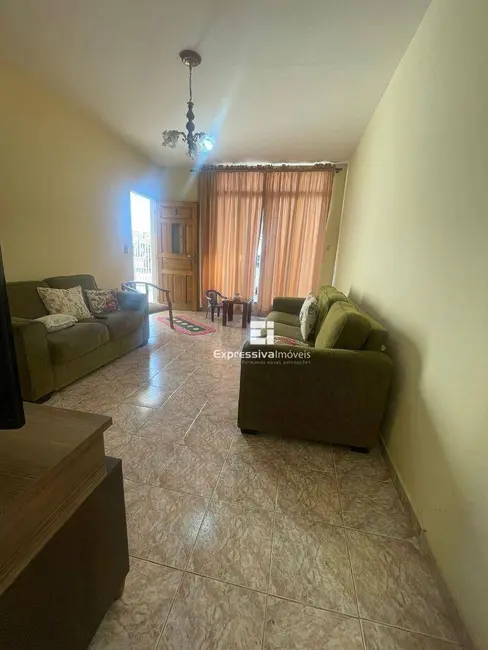 Foto 4 de Casa com 4 quartos à venda, 221m2 em Centro, Itatiba - SP